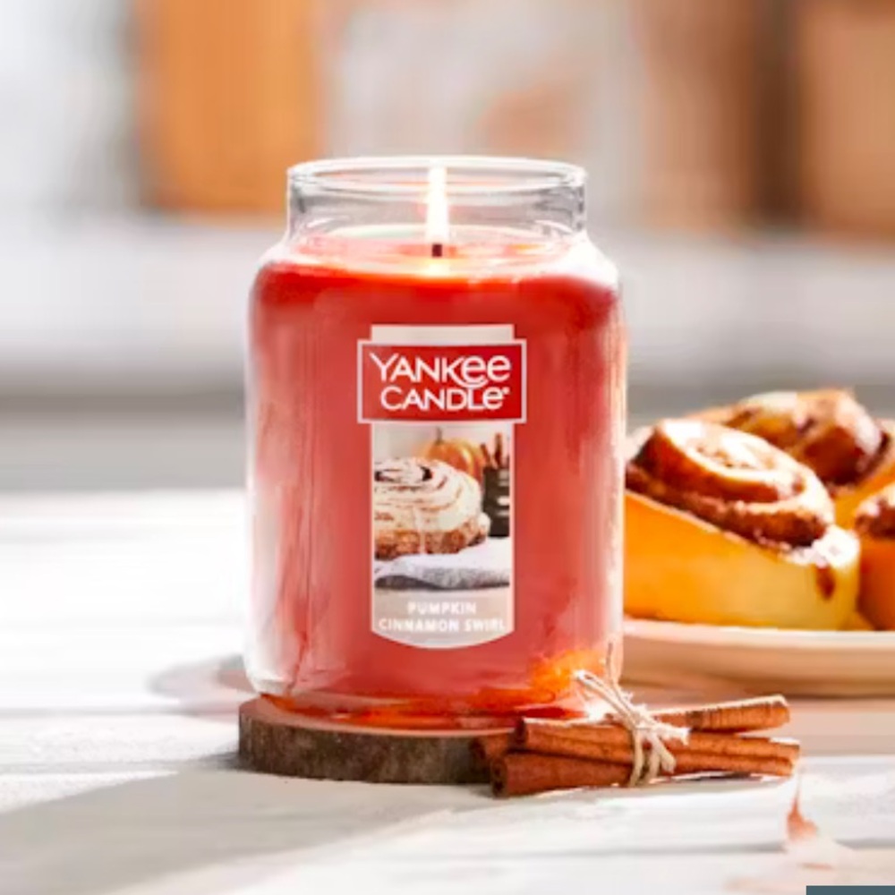 NWT Yankee Candle Pumpkin Cinnamon Swirl 22oz - Picture 5 of 10